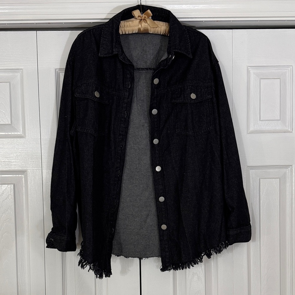 Zeagoo Black Denim Oversized Jacket with Frayed Edges